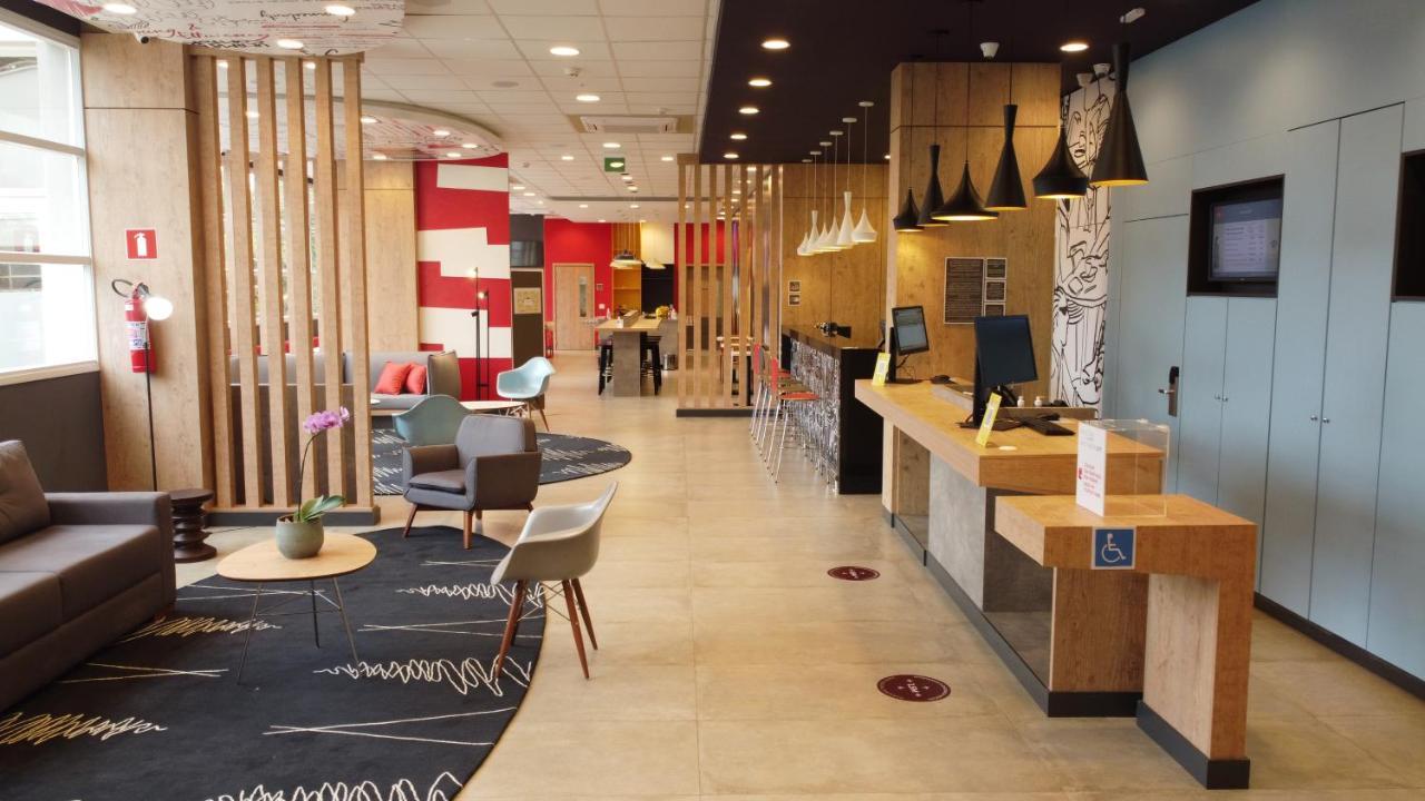 Ibis Guaxupe Hotel Bagian luar foto
