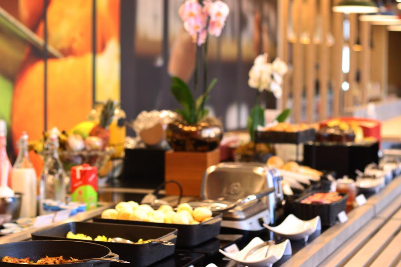 Ibis Guaxupe Hotel Bagian luar foto
