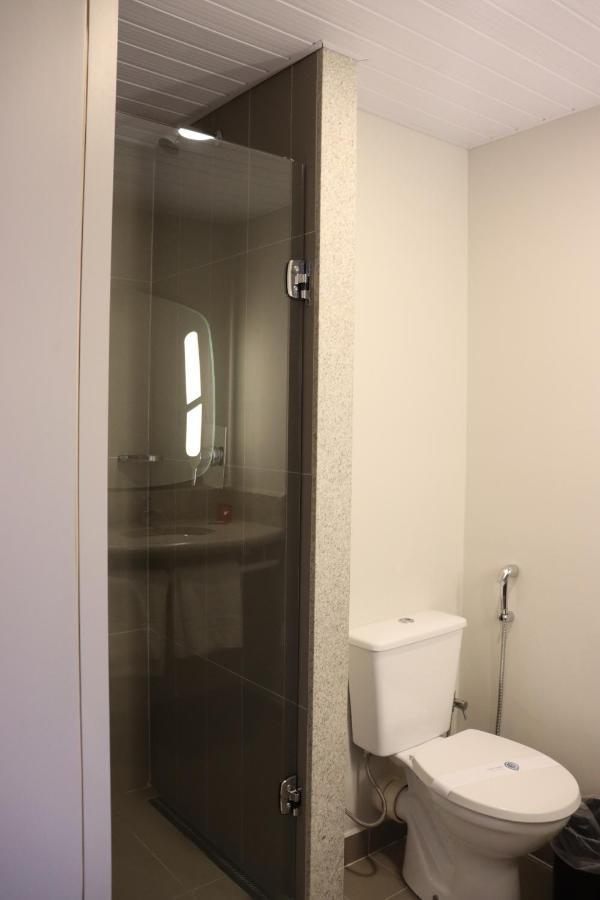 Ibis Guaxupe Hotel Bagian luar foto